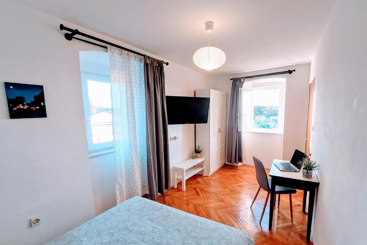 Casa Di Castello Apartment Mali Lošinj Exterior foto