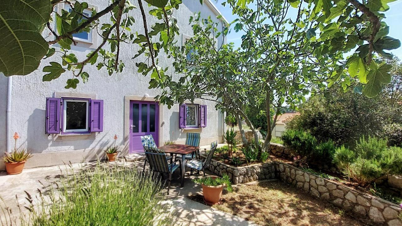 Casa Di Castello Apartment Mali Lošinj Exterior foto