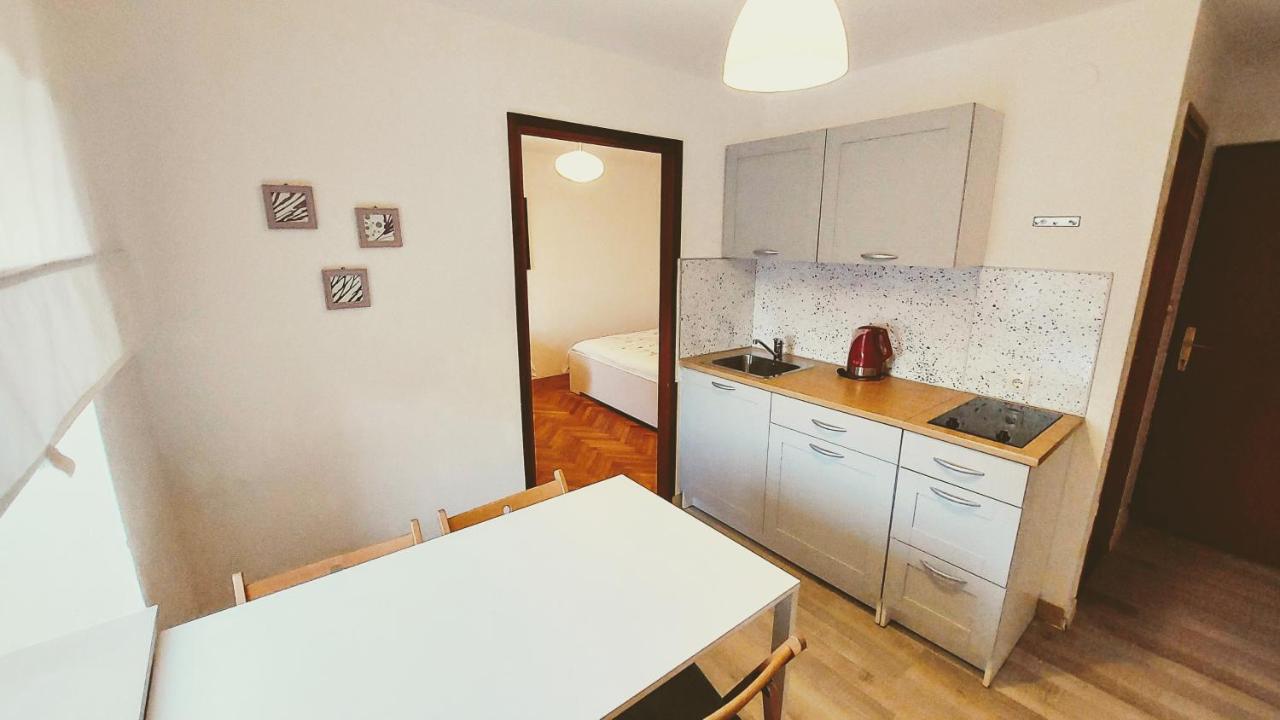 Casa Di Castello Apartment Mali Lošinj Exterior foto