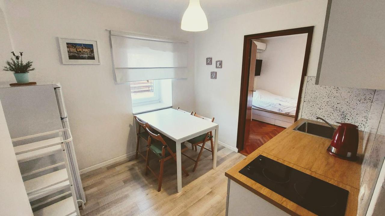 Casa Di Castello Apartment Mali Lošinj Exterior foto